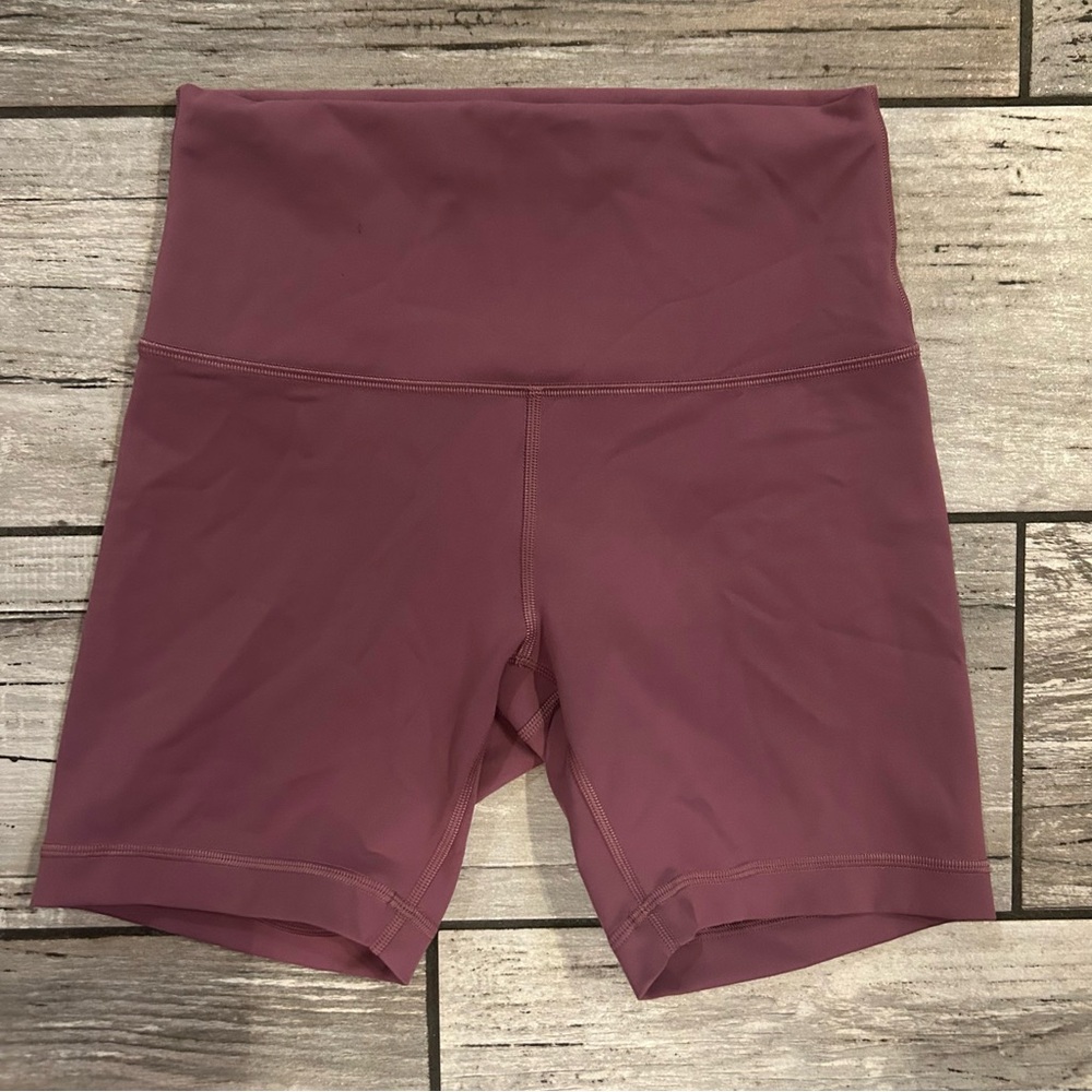 LULULEMON Wunder Train High-Rise Short 6”